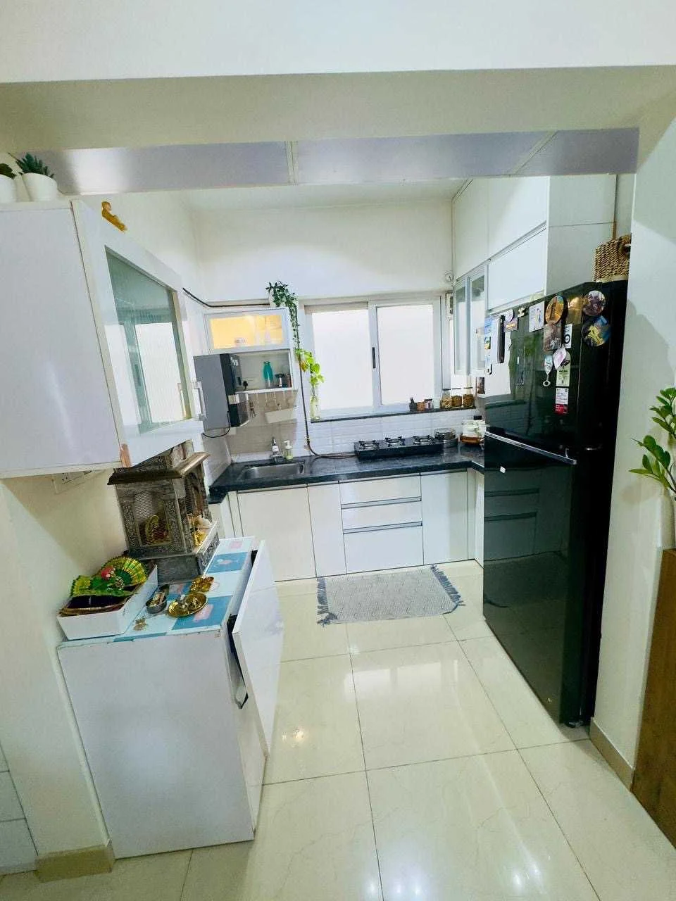 2 BHK Flat for Rent in Amanora Victory Towers - Sainaik City - R-25