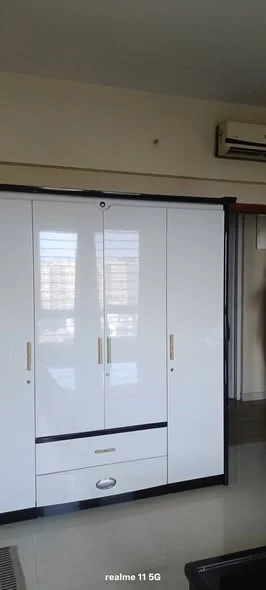 3.5 BHK Flat for Rent in Amanora Old Aspire Tower R2