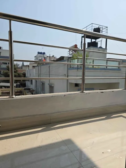 1 BHK Flat for Rent Near by all Market