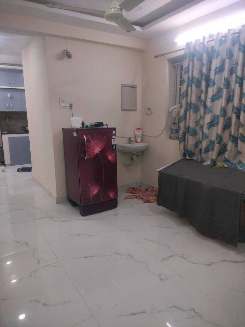3 BHK Flat for Rent in Kondapur (Near SMR Vinay Iconia)