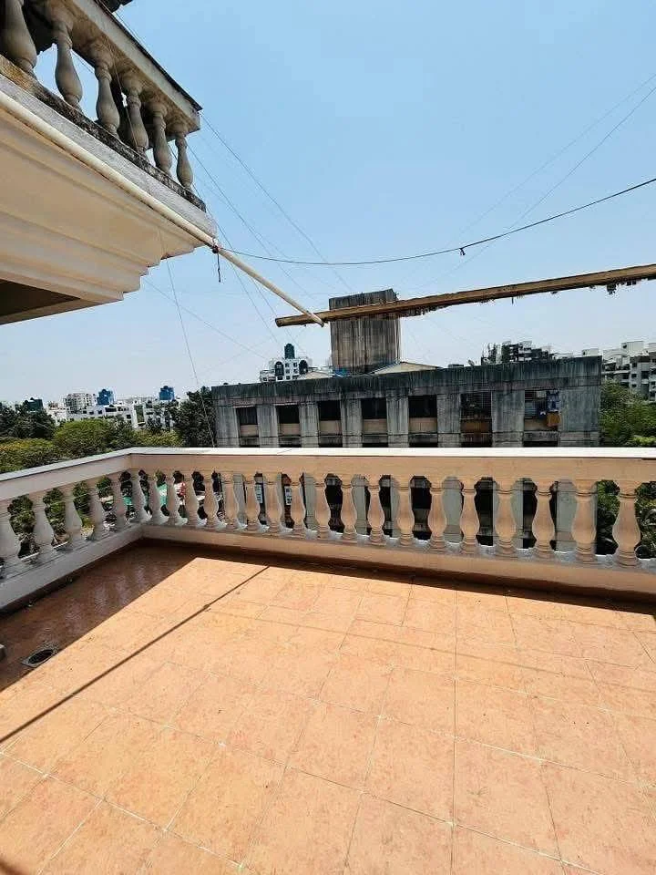 2 BHK Flat for Sale in Salunkhe Vihar main road