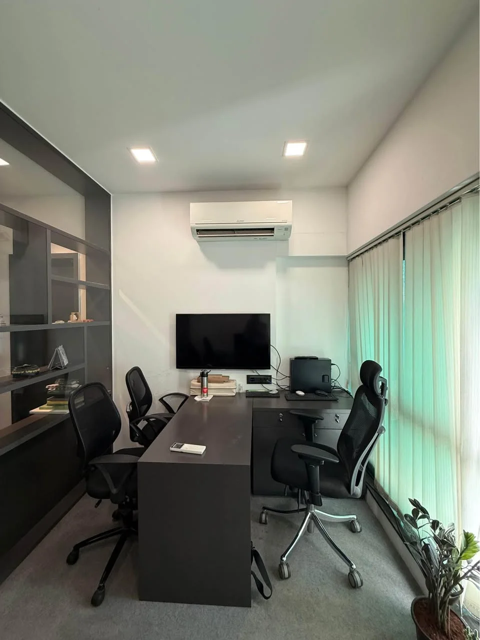 Office Space for Rent in Shiwar chowk Pimple Saudagar pune Main Road touch