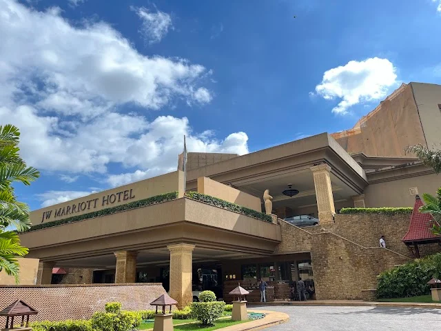 1 BHK Flat for Sale in Juhu Tara Road