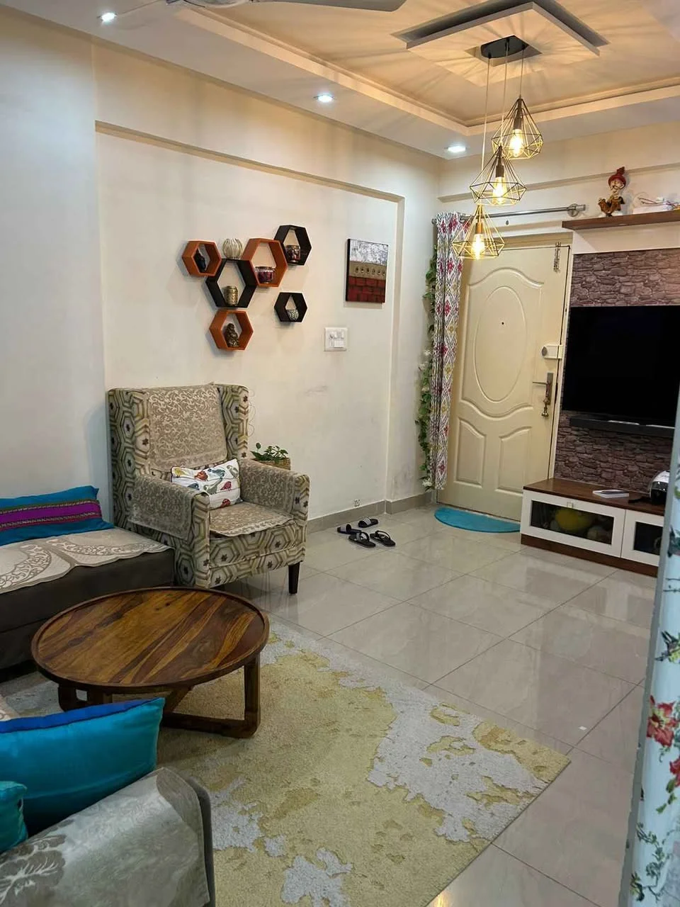 2 BHK Flat for Rent in Kadubeesanahalli Bellandur