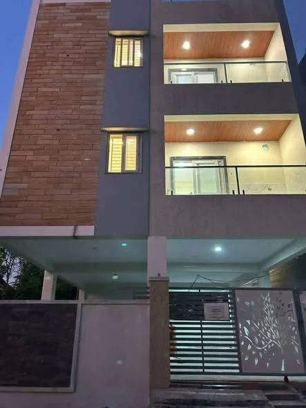 4 BHK Independent House for Sale in Vivekanandapuram behind Bhavans college defence colony sainikpuri