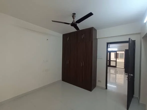 3 BHK Flat for Rent in Kondapur Shilpa Park nearby kims Hospital