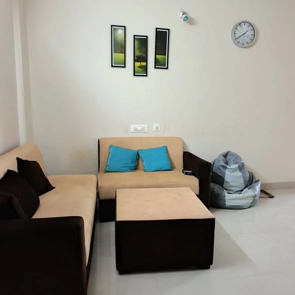 2 BHK Flat for Rent in kudlu gate near hsr 3km