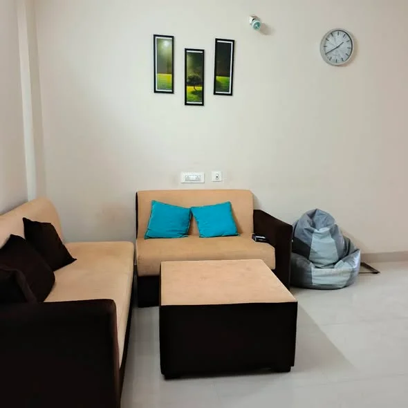 2 BHK Flat for Rent in kudlu gate near hsr 3km