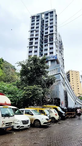 Single Occupancy for Male in 2 BHK Flat for Rent in Trikutta Towers