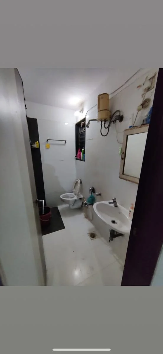 Single Occupancy for Male in 2 BHK Flat for Rent in Trikutta Towers