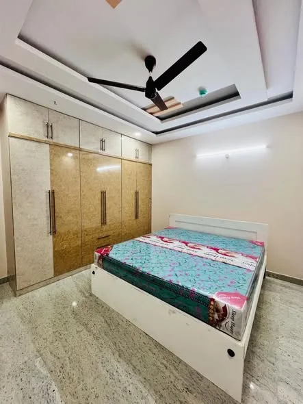 1 BHK Flat for Rent in Kondapur Sarath City Mall