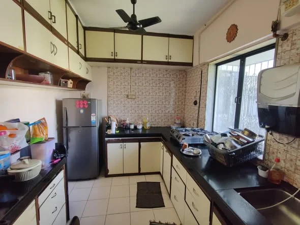 Single Occupancy for Male in 1 BHK Flat for Rent in New Link Road