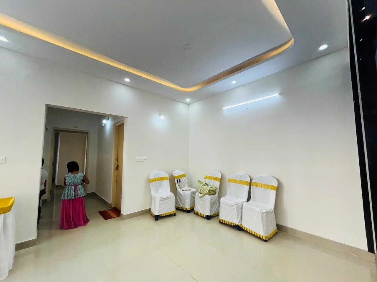 2 BHK Flat for Rent in HBR Layout