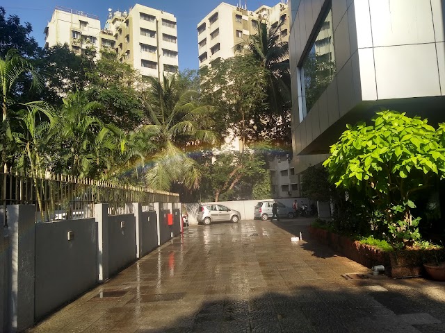 3.5 BHK Flat for Rent in Mumbai