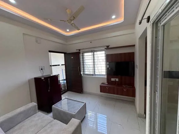 1 BHK Flat for Rent in Nagawara Veeranapalya opposite to manyata Tech Park