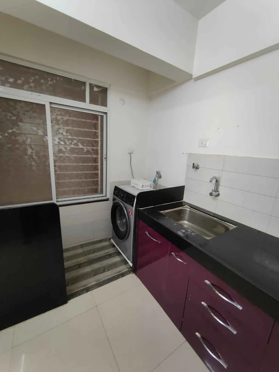 2 BHK Flat for Rent Near by Bhumkar chowk Akshaya international school