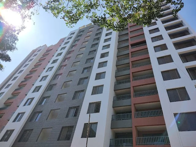 2 BHK Flat for Sale in Mont Vert Sonnet