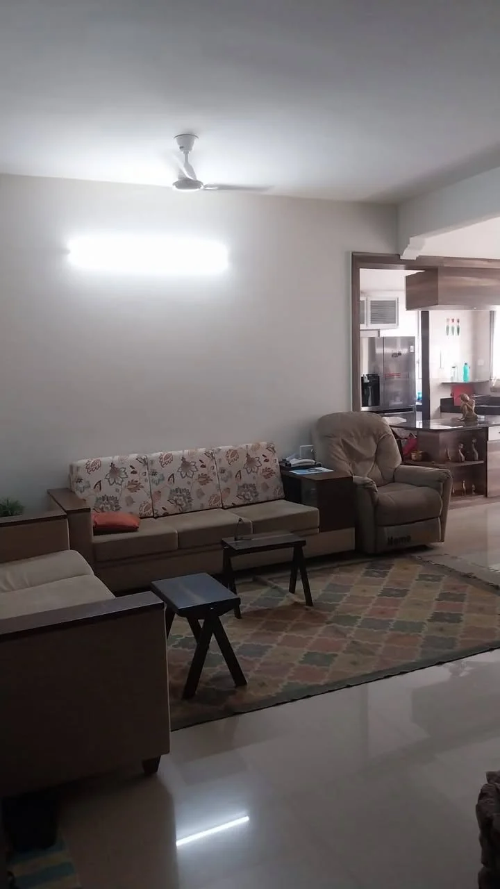 2.5 BHK Flat for Sale in Erandavne