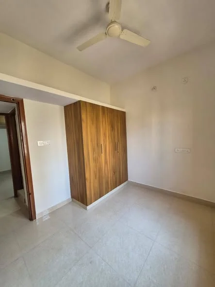 2 BHK Flat for Rent in kudlu gate near hsr layout