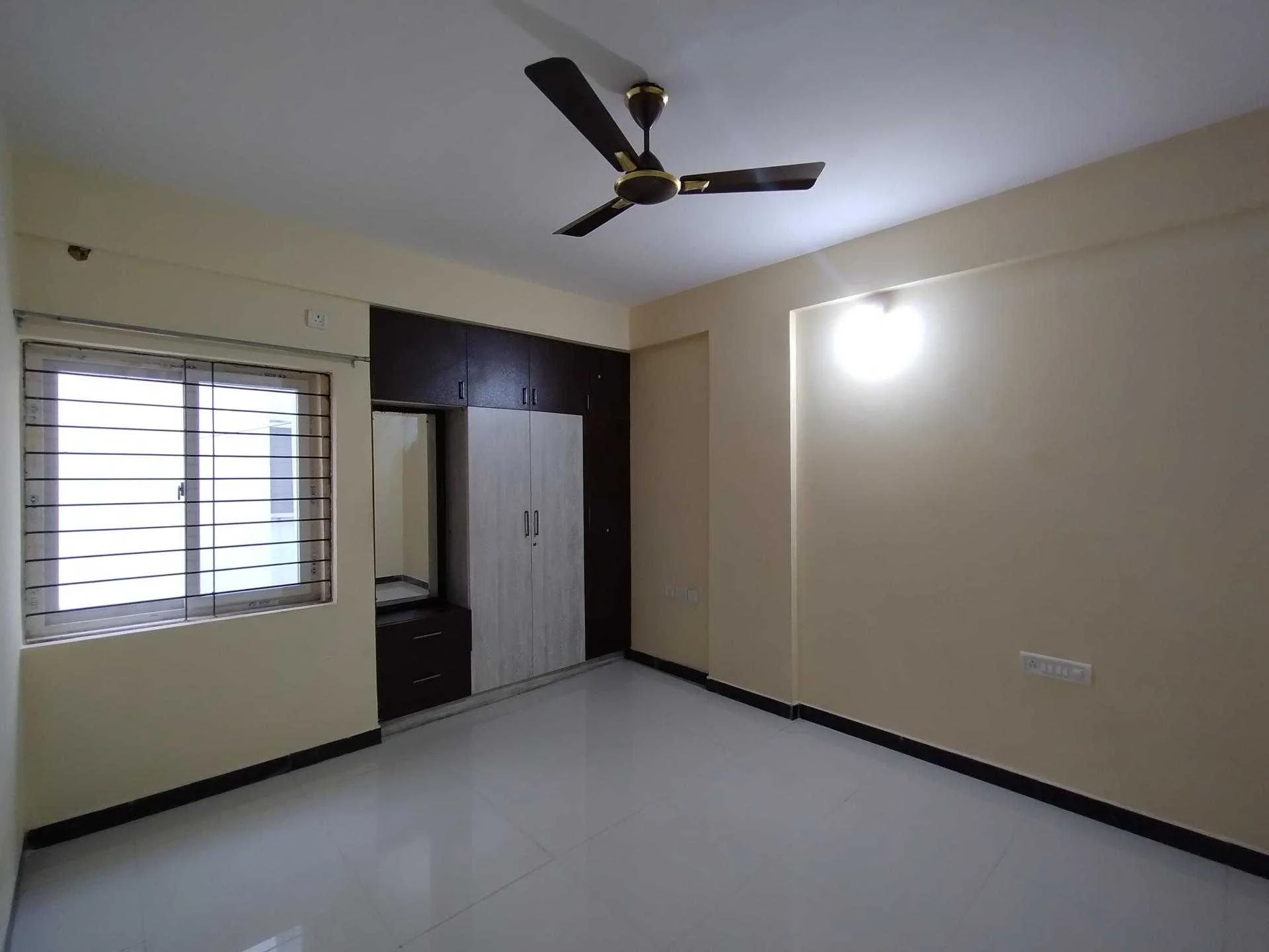 2 BHK Flat for Sale in Belandur