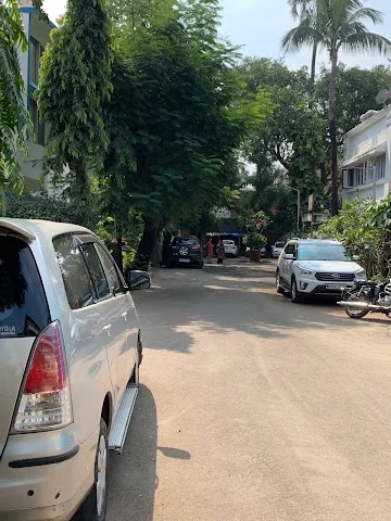 3 BHK Independent House for Rent in Juhu Tara Road