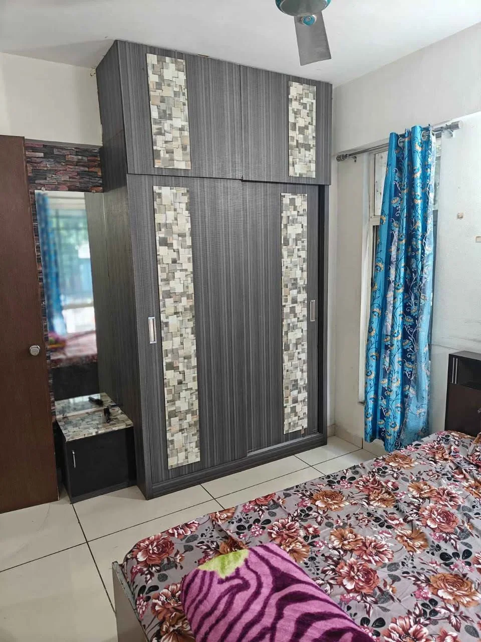 2 BHK Flat for Rent in Dhanori Porwal Road near zodia Mall
