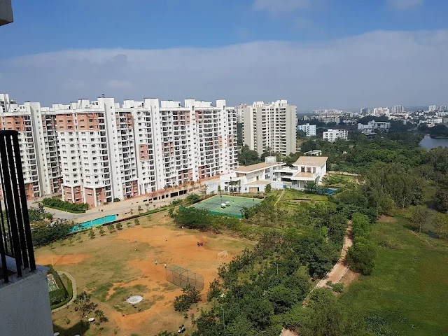 Single Occupancy for Male in 4 BHK Flat for Rent in Harluru