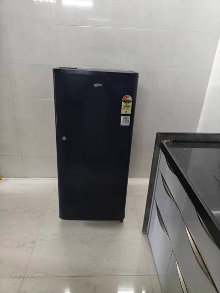 Single Occupancy for Female in 2 BHK Flat for Rent in Veera Desai