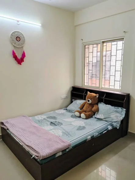 Single Occupancy for Female in 3 BHK Flat for Rent in Bengaluru