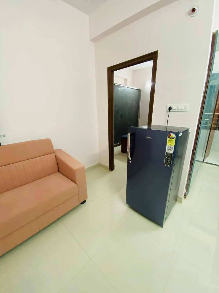 1 BHK Flat for Rent near ayyappa society madhapur