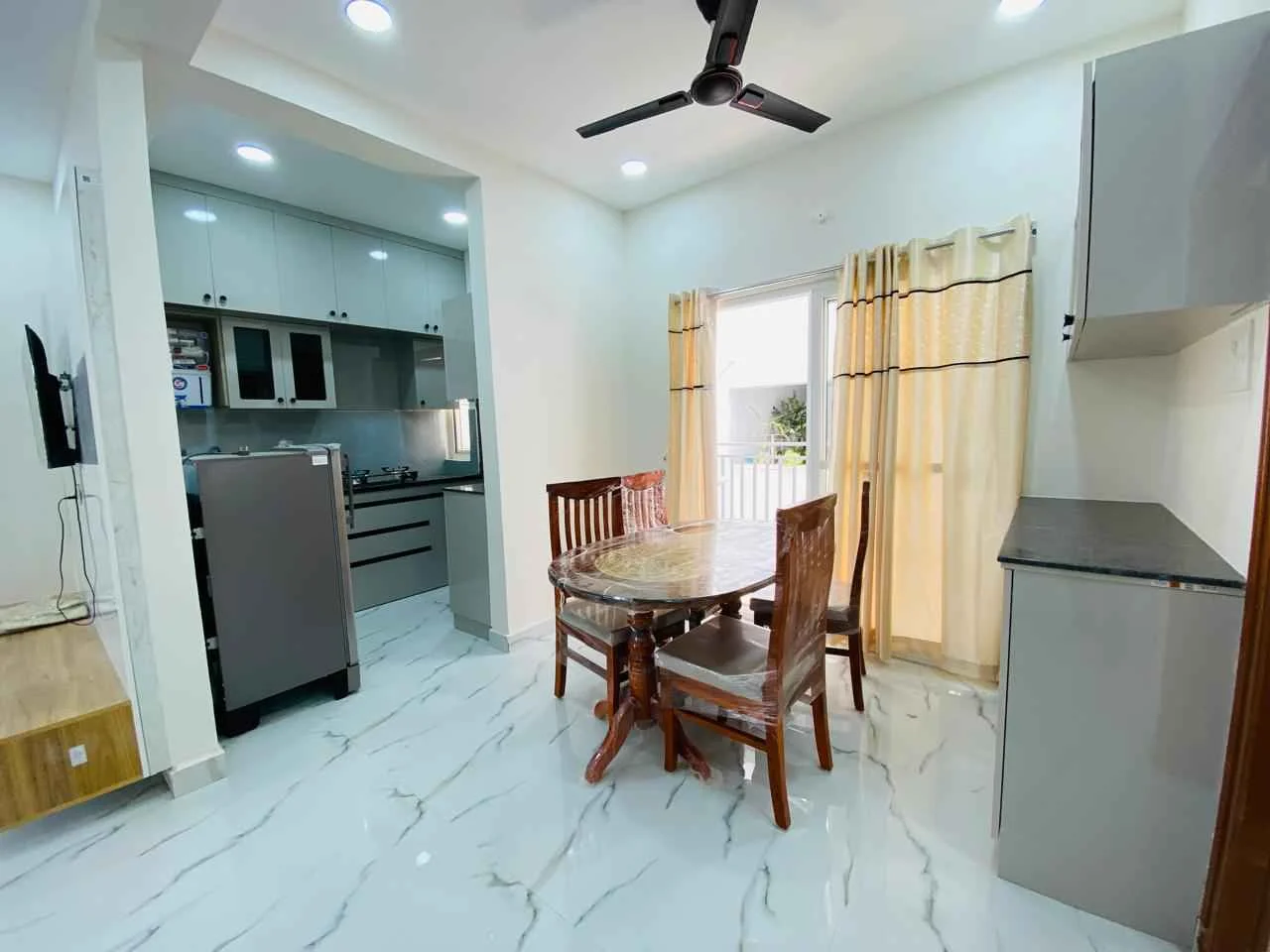 2 BHK Flat for Rent in Puppalguda – Manikonda