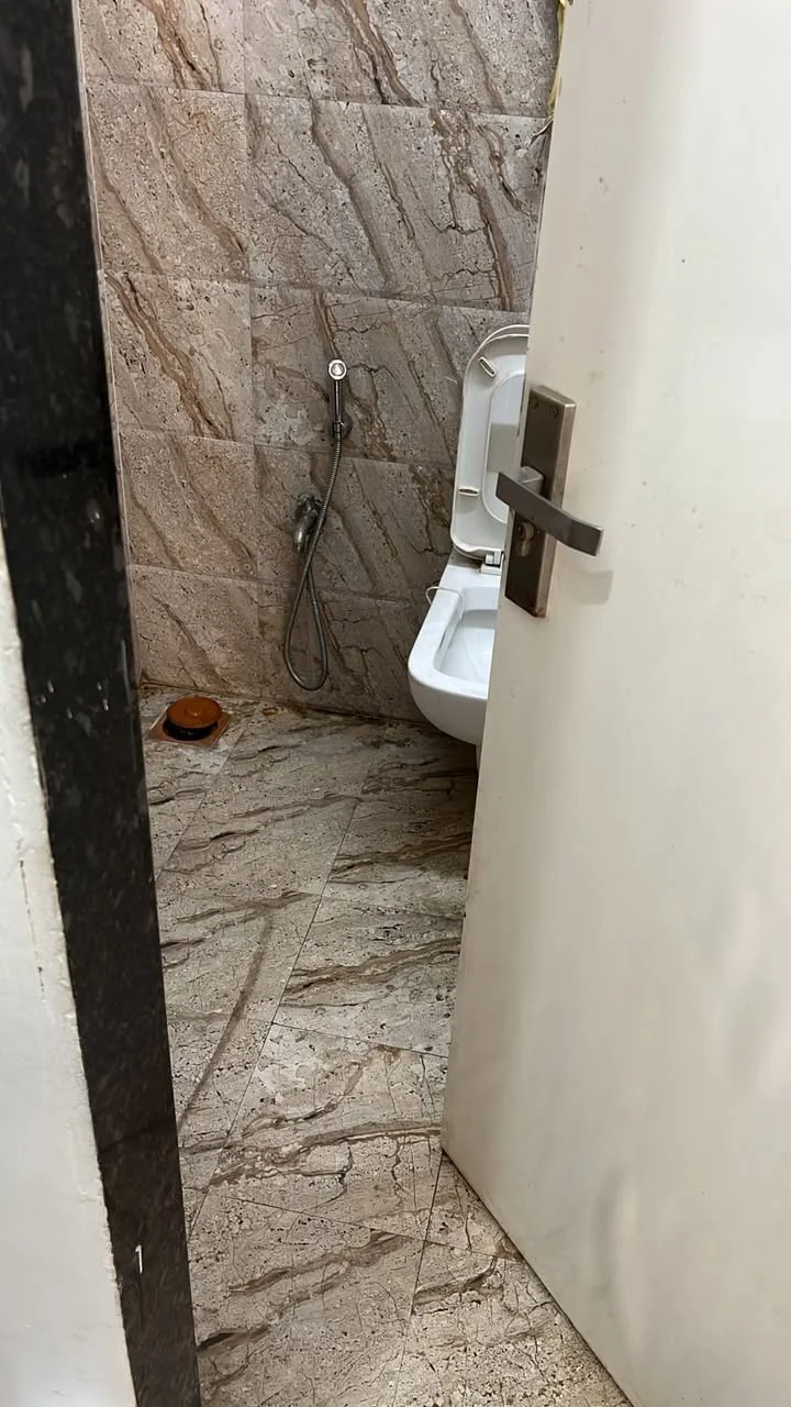 Double Occupancy for Male in 1 BHK Flat for Rent in Veera Desai Andheri West