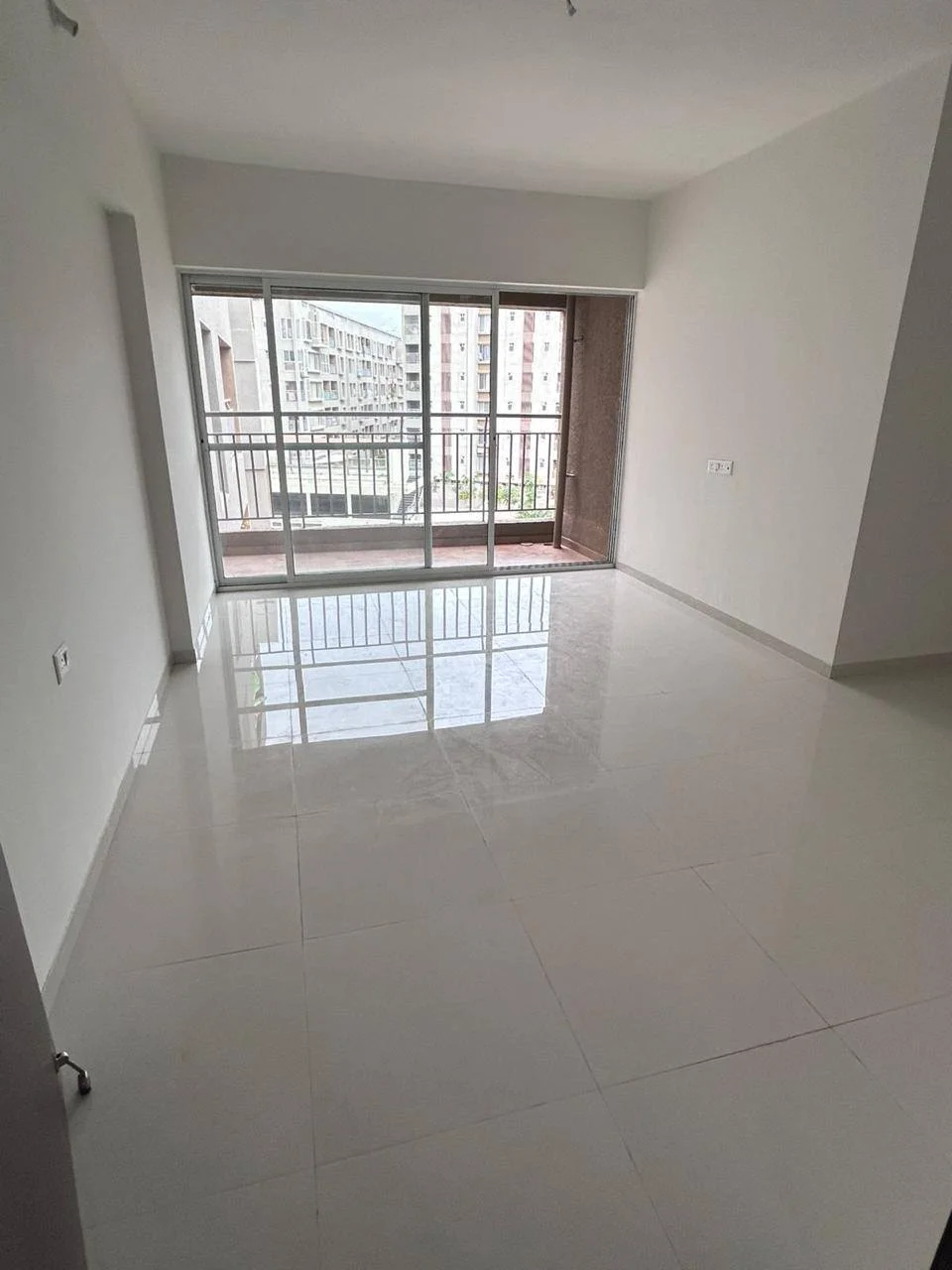 2 BHK Flat for Rent in Tingre Nagar