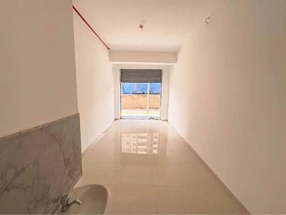 Commercial Space for Rent in Borhade Wadi