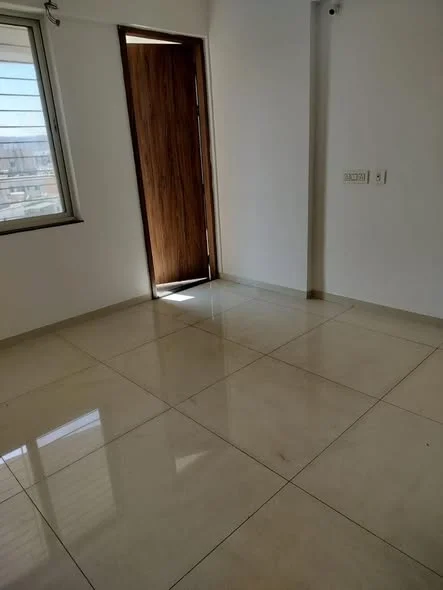 3 BHK Flat for Rent in vidnyan nagar bavdhan,Nr joshi’s kitchen