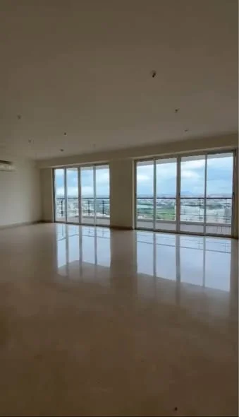 5 BHK Flat for Sale in Hebbal