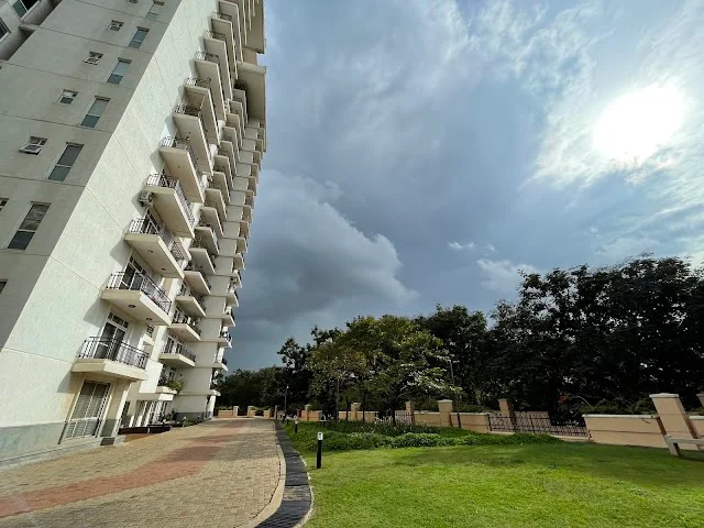 Single Occupancy for Female in 4 BHK Flat for Rent in Whitefield