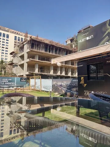 Commercial Space for Rent Near Versova Metro Station