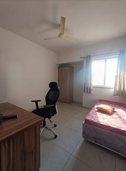 2 BHK Flat for Rent in Handewadi Chowk