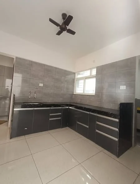 2 BHK Flat for Rent in Handewadi Chowk