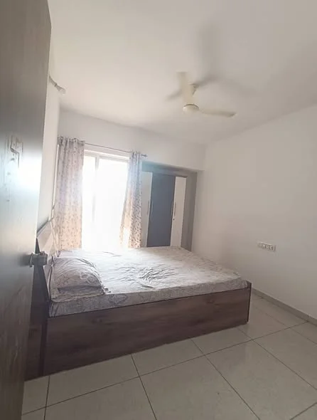 2 BHK Flat for Rent in Handewadi Chowk