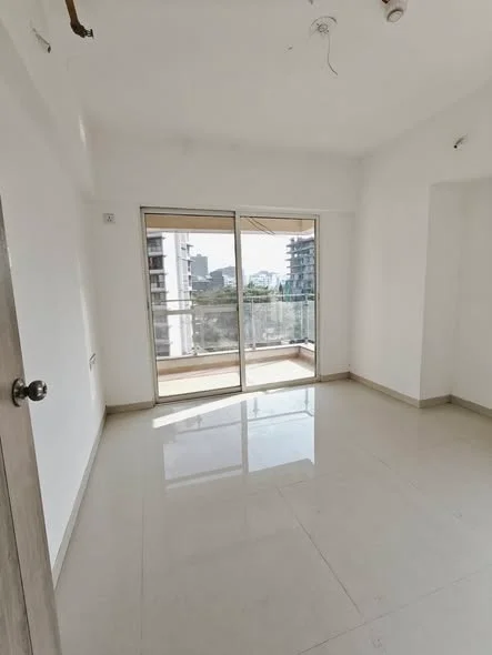 2 BHK Flat for Rent in behind Amanora mall