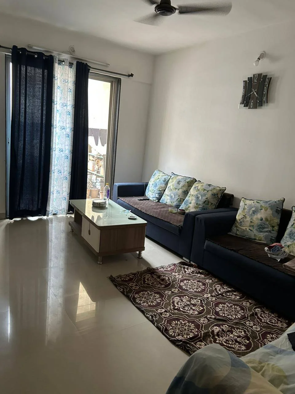 2 BHK Flat for Rent in The Royal Mirage Society