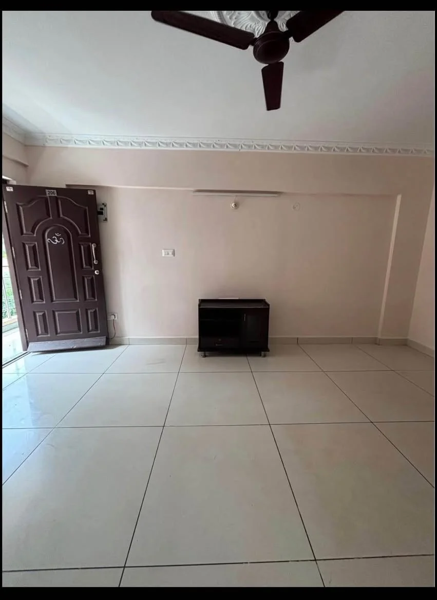 2 BHK Flat for Rent in Kudlu Gate A block NEAR HSR