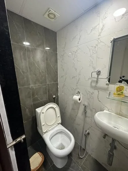 3 BHK Flat for Rent in Belmondo