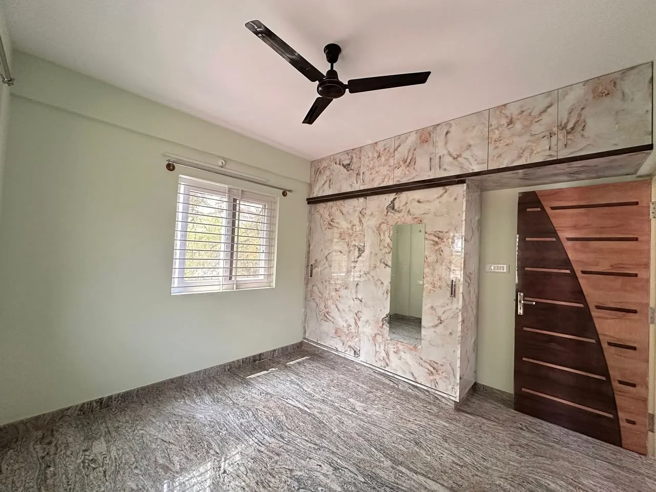 2 BHK Flat for Rent in HSR layout