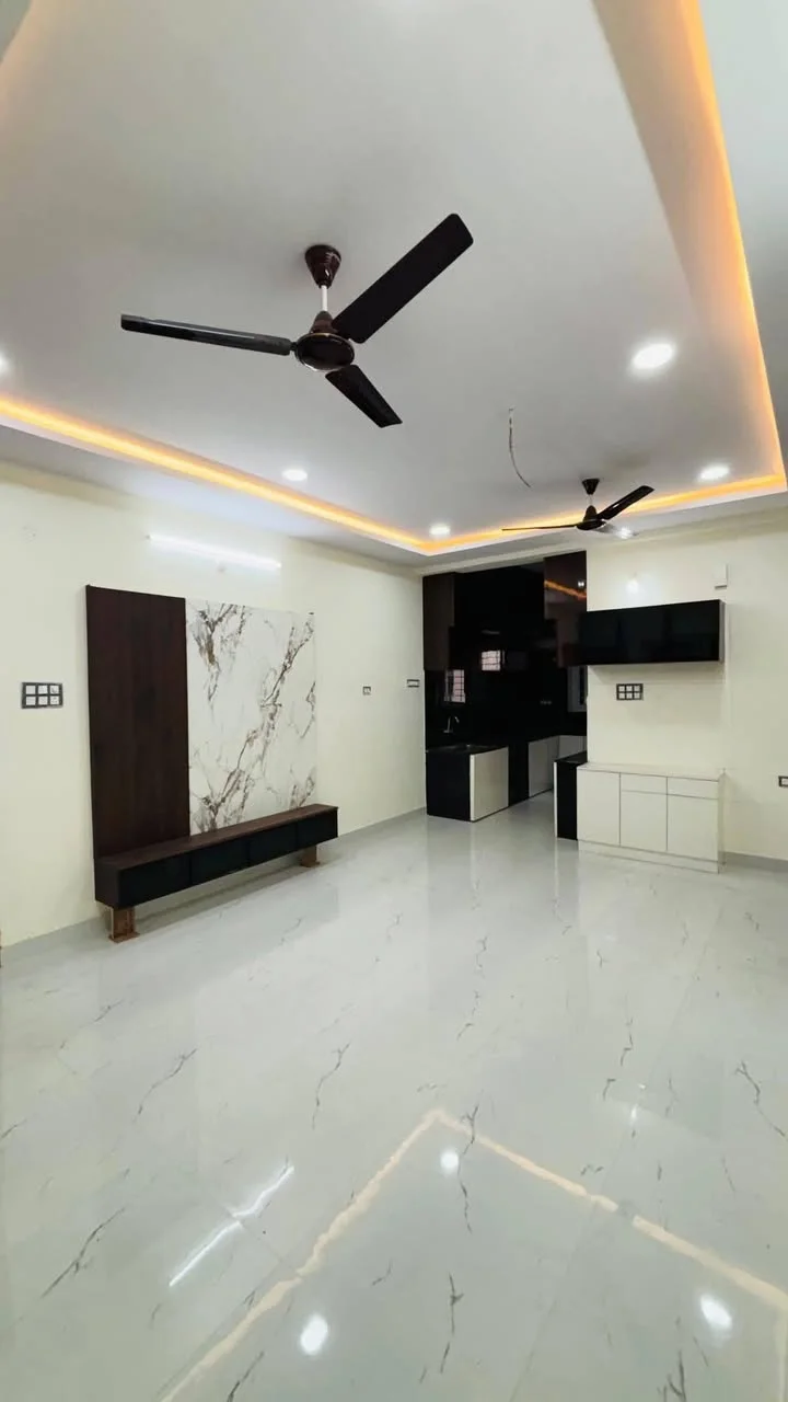 2 BHK Flat for Rent in Sri ram Nagar colony and Raghavendra Colony and RTO office Masjid Banda area