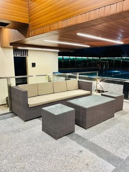 Flat for Rent in Goregaon west