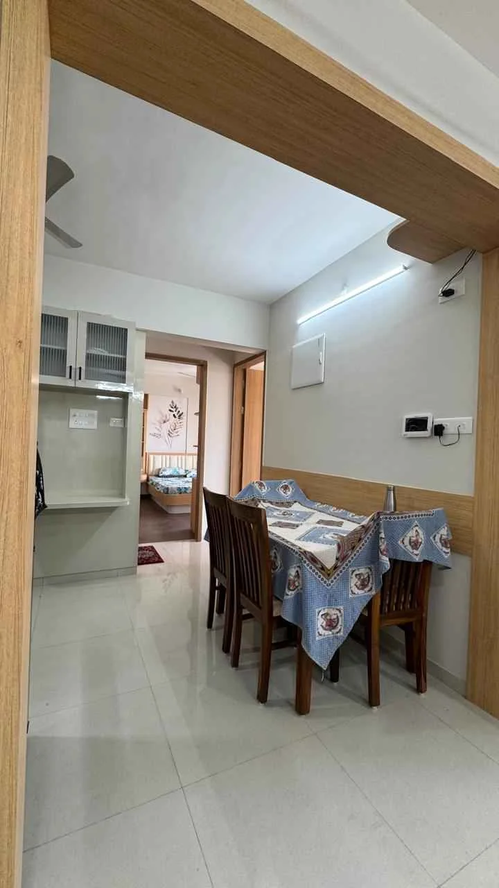 2 BHK Flat for Rent in Tathawde