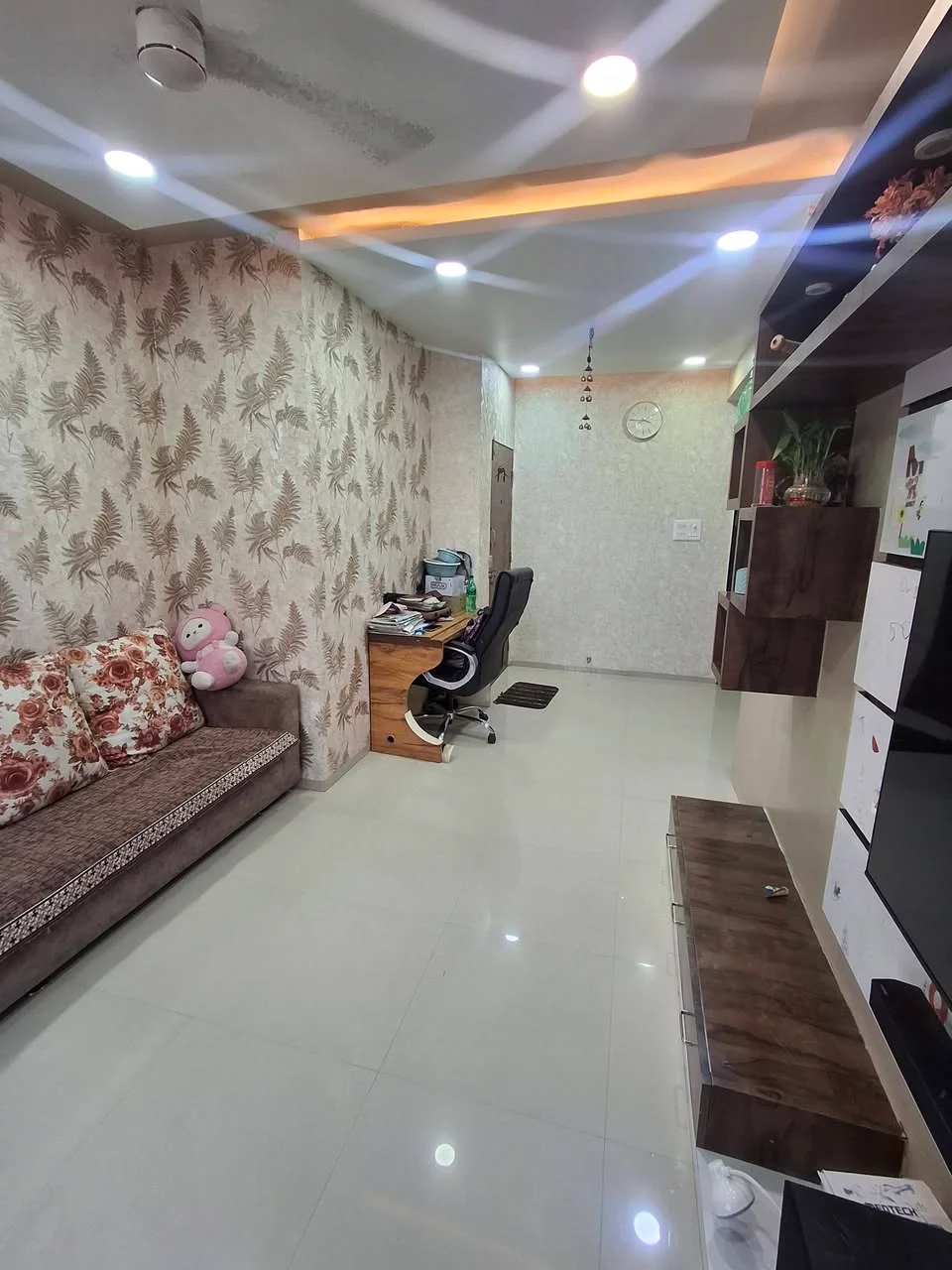 2 BHK Flat for Rent Near Dnyandeep School